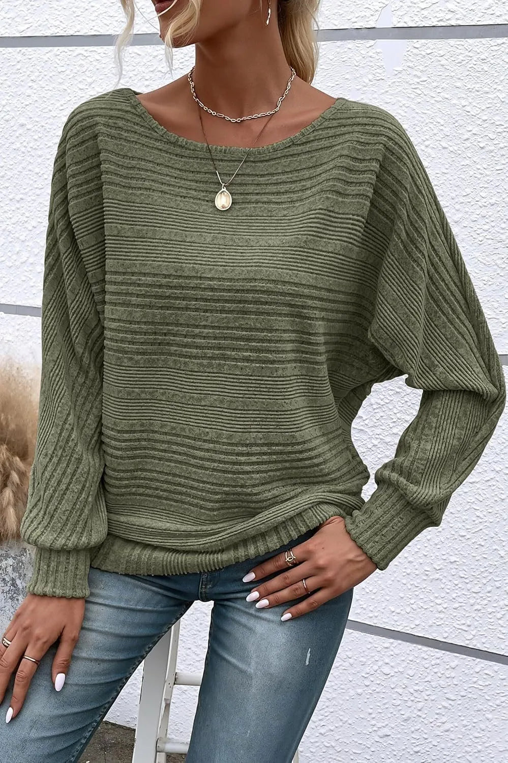 Women's Long Sleeve Round Neck Solid Color Loose Fit Knit Patchwork T Shirt Winter Women's Clothing Urban Women Sweater Style