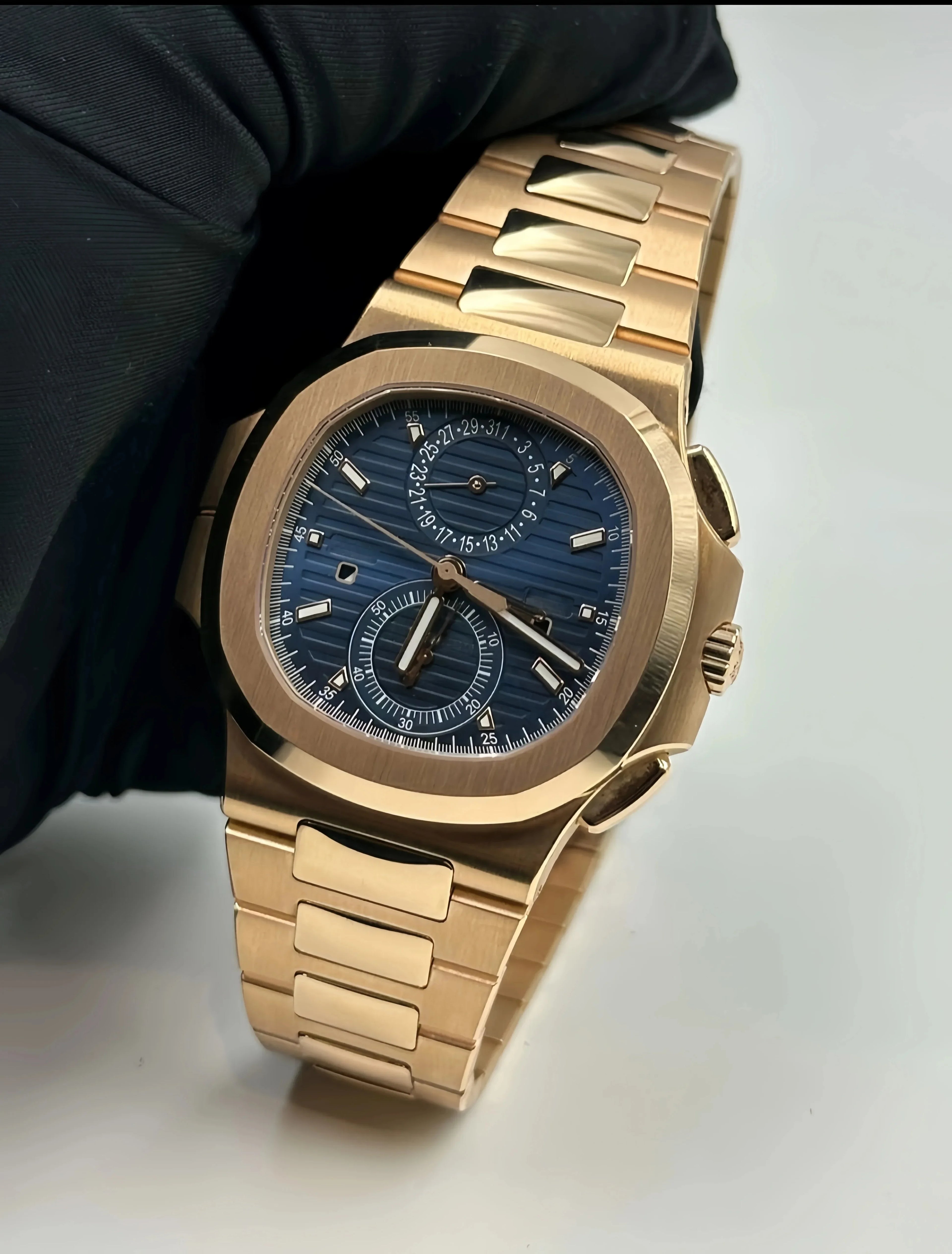 Men Luminous Sapphire  Automatic Mechanical Watch 904L Stainless Steel  Black Blue Customized