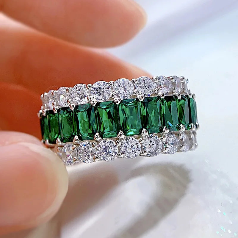 925 Sterling Silver Emerald Simulated Moissanite Ring
