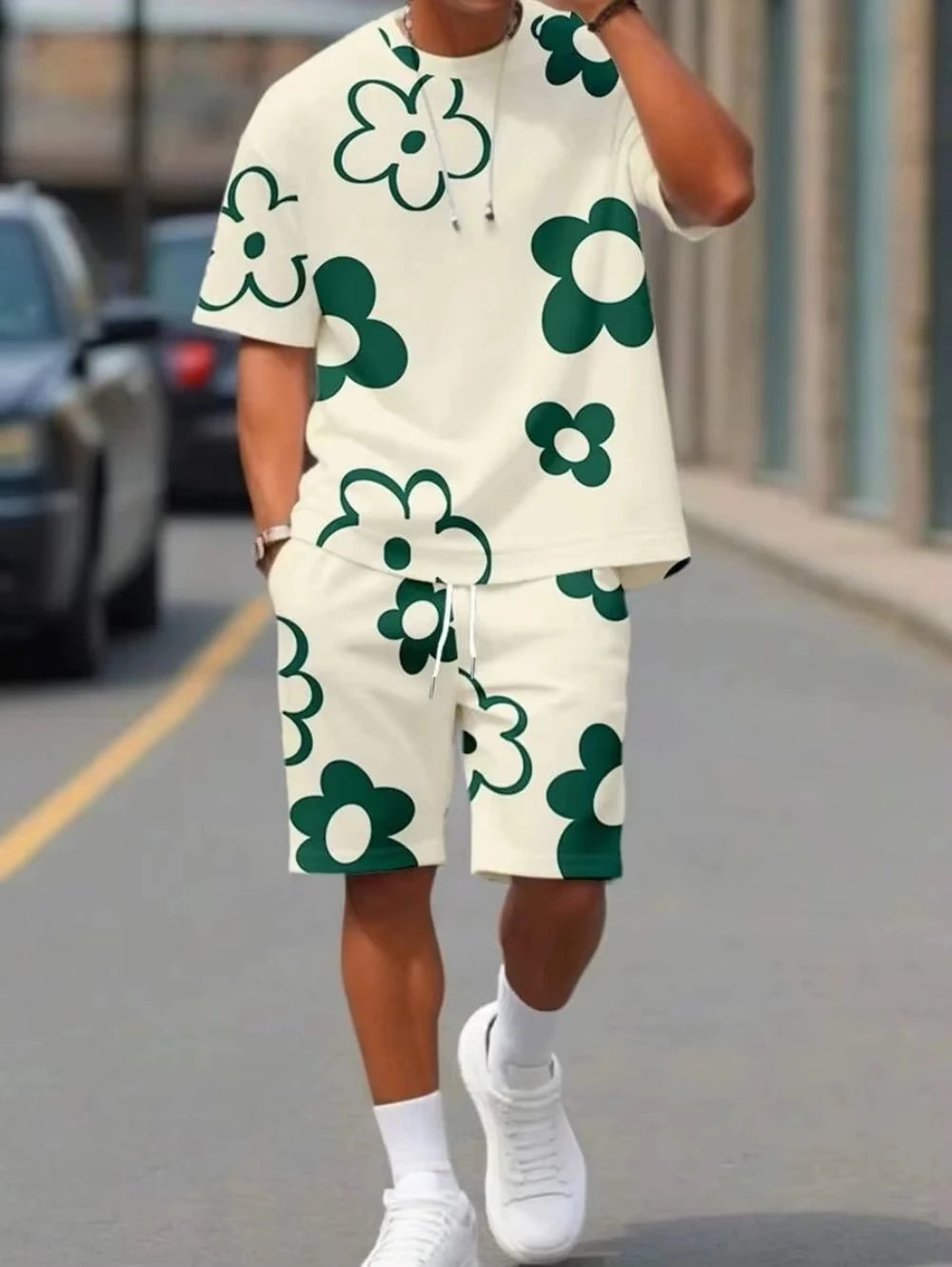 Men's Retro Minimalist Printed Street Fashion T-shirt and Shorts Set  Sports and Casual Breathable Quick Drying Set