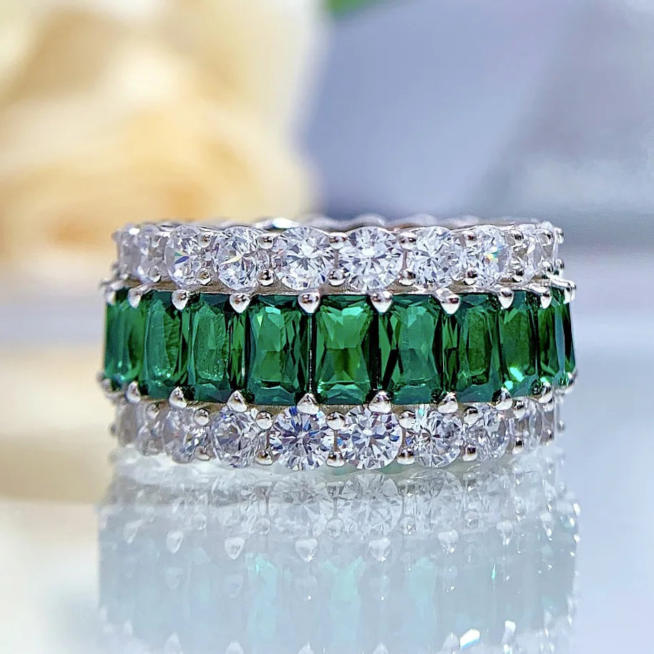 925 Sterling Silver Emerald Simulated Moissanite Ring