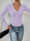 Fashion‑Forward Henley Knit Shirt, Form‑Fitting Long‑Sleeve Rib Top for City Wandering and Casual Photo Shoots