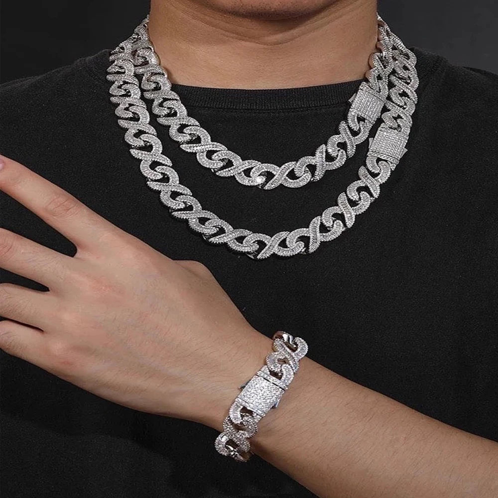 AAA CZ Baguettecz Prong Setting Cuban Link Chain/Choker