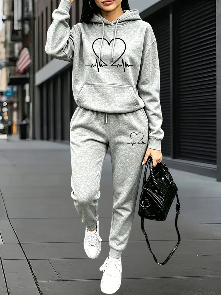 2026 New Arrival Women's Tracksuit Hoodie and Sweatpants Heart Printed Hooded Outfit Fall Winter Daily Casual Sports Jogger Suit