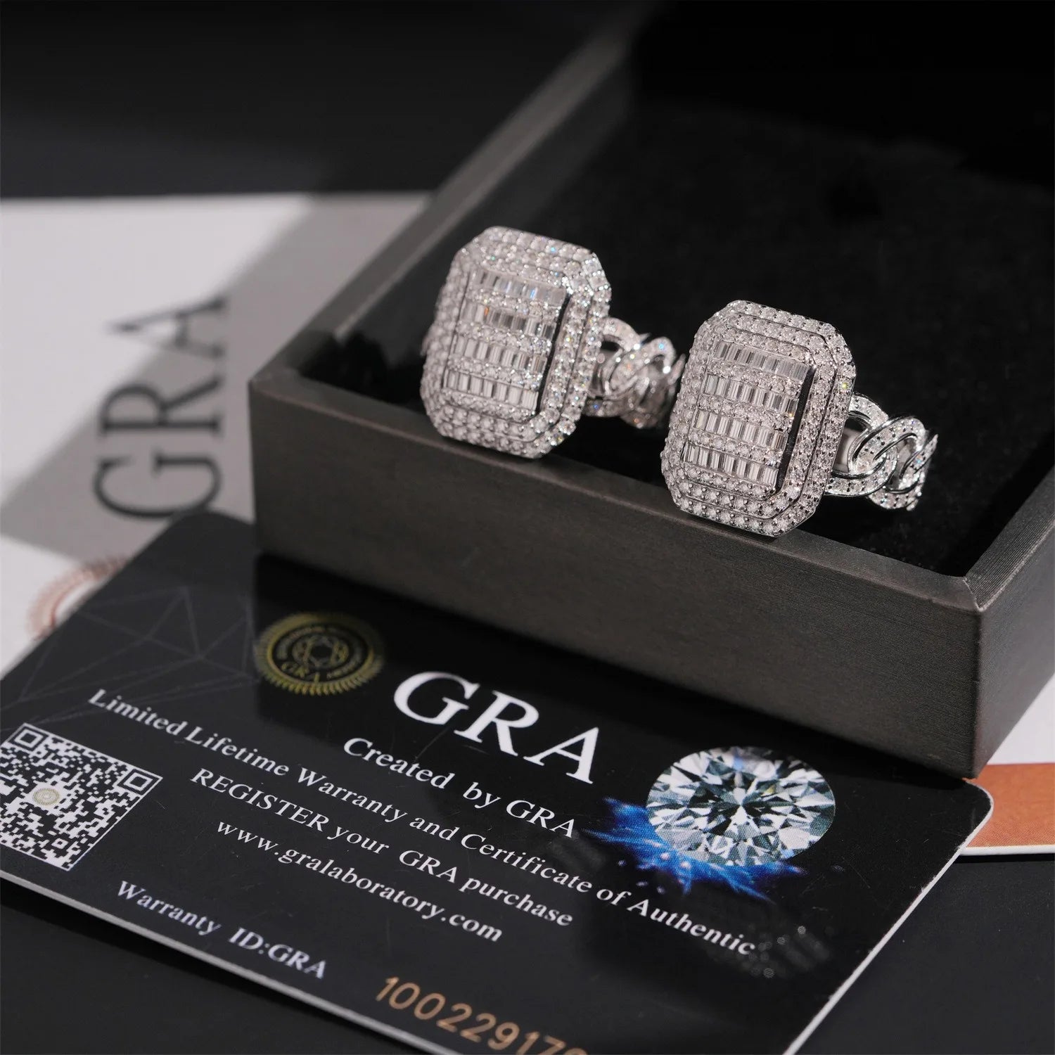 925 Silver / Moissanite Baguette Ring