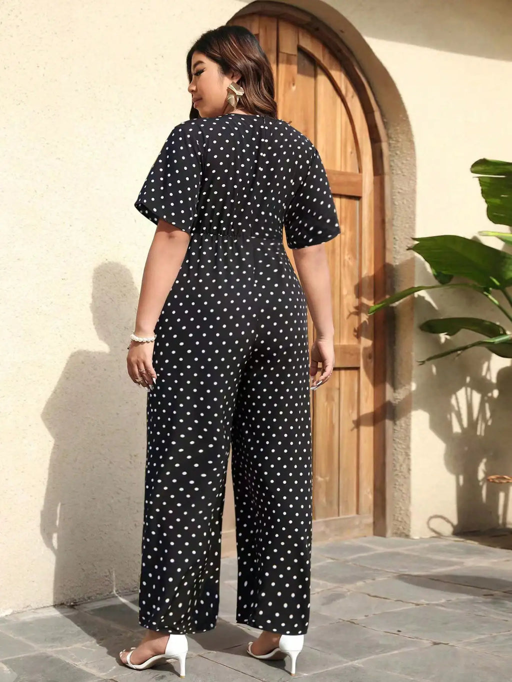 Women's Plus Size Polka Dot Jumpsuit, Casual V-Neck Short Sleeve Elastic Waist Wide Leg Romper, Loose Summer Playsuit For Ladies
